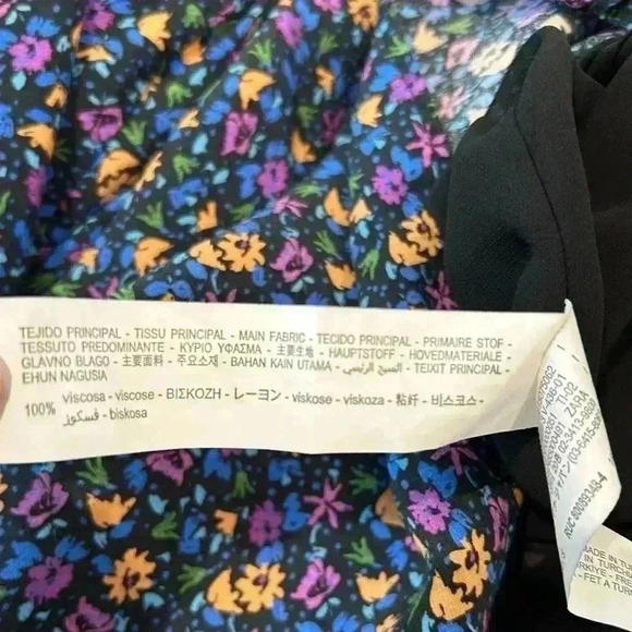 Zara Floral Long Sleeve V-Neck Mini Dress Women Sz S Shoulder Pads Feminine - Picture 11 of 11